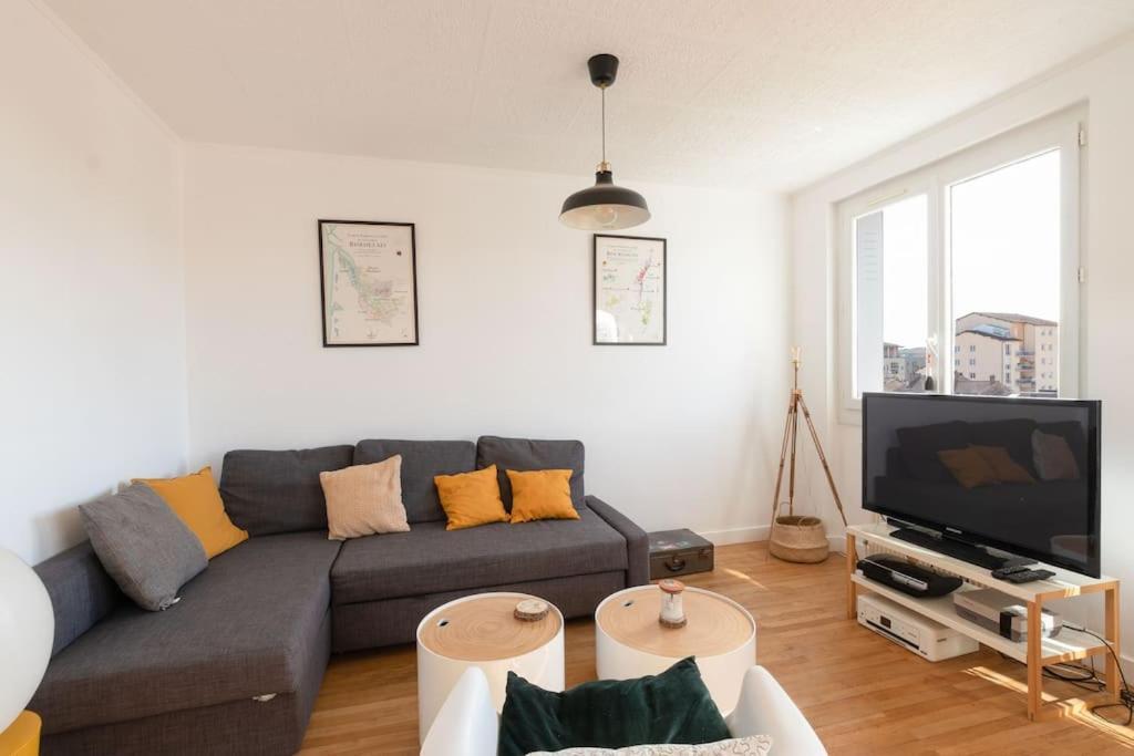 Cabana & Grand Appartement Cosy - Parking & Balcon Вільфранш-сюр-Сон Екстер'єр фото